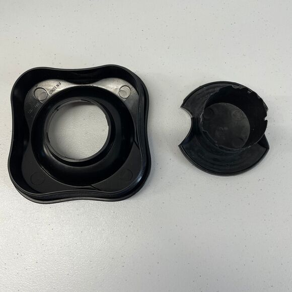 Oster Blender Model 6870 Replacement Lid Black Part #110403 - Picture 7 of 7